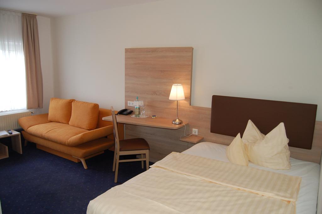 Hotel-Restaurant Ammertmann Gronau  Ngoại thất bức ảnh